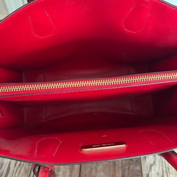 Michael Kors Red and Brown Large Mercer Tote - Picture 5 of 7